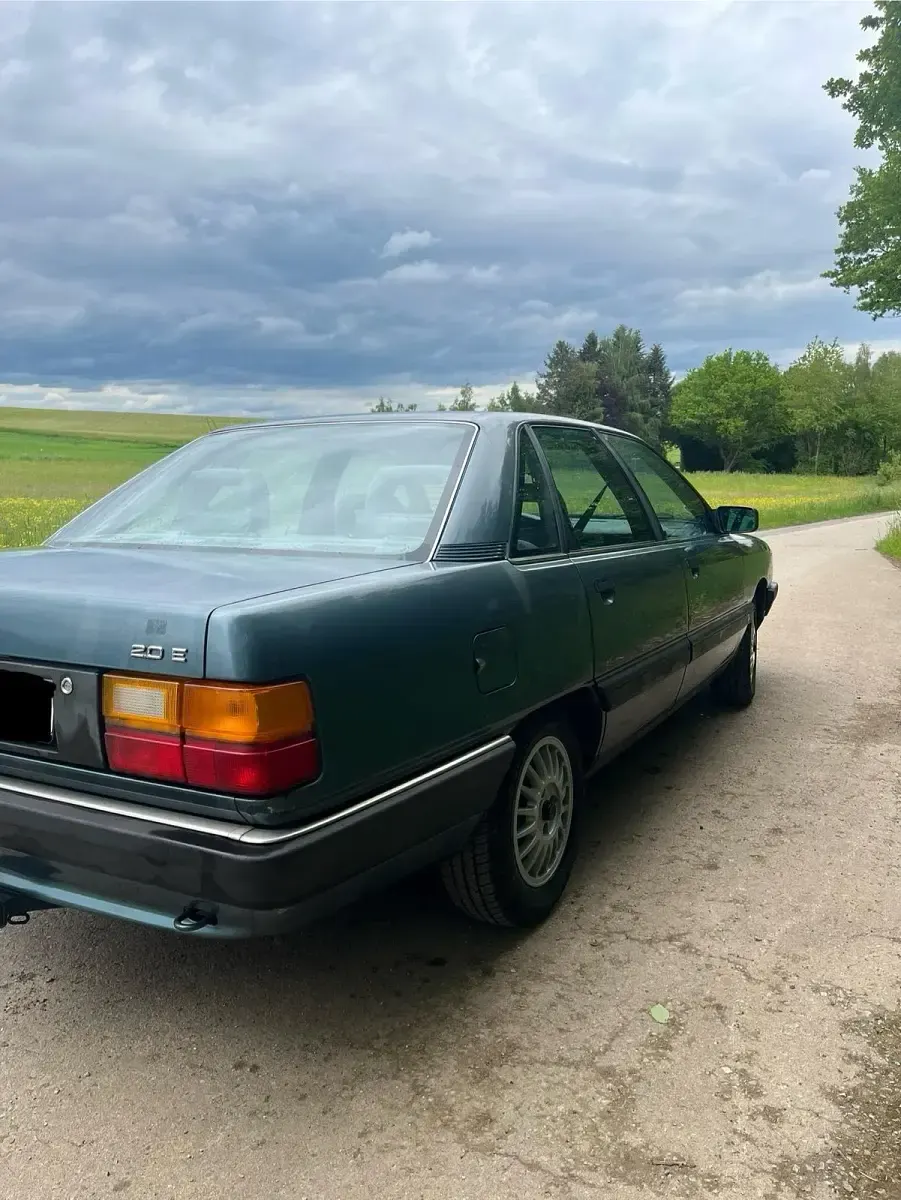 Gebraucht Audi 100 90 PS (66 kW) 1988 Grün Limousine