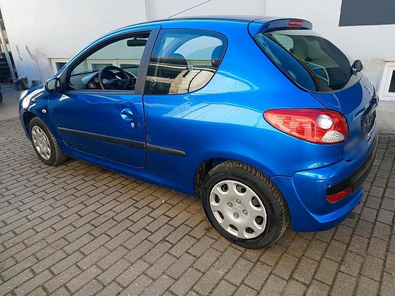 Gebraucht Peugeot 206+ 2010 Blau Kleinwagen