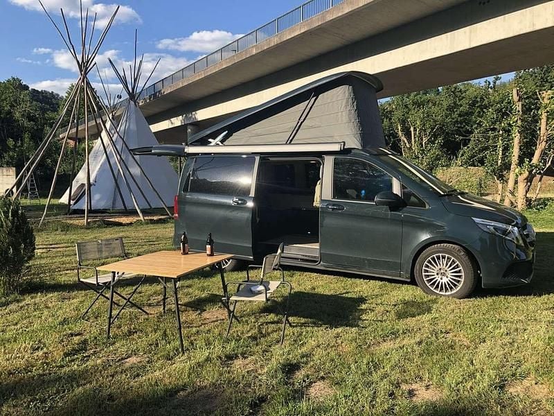 Gebraucht 2019 Mercedes V220 Marco Polo Van / Kleinbus | 46.000 € (Guter Preis) - Bild 1/4