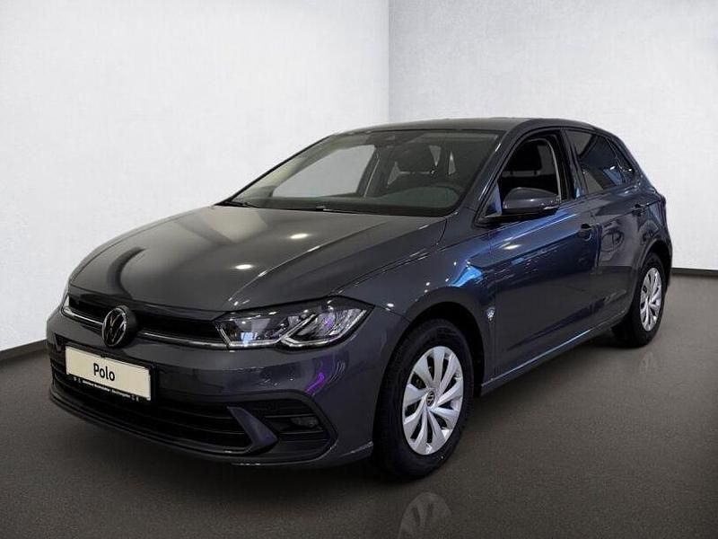 Neu VW Polo Life 95 PS (69 kW) 2025 Grau Limousine