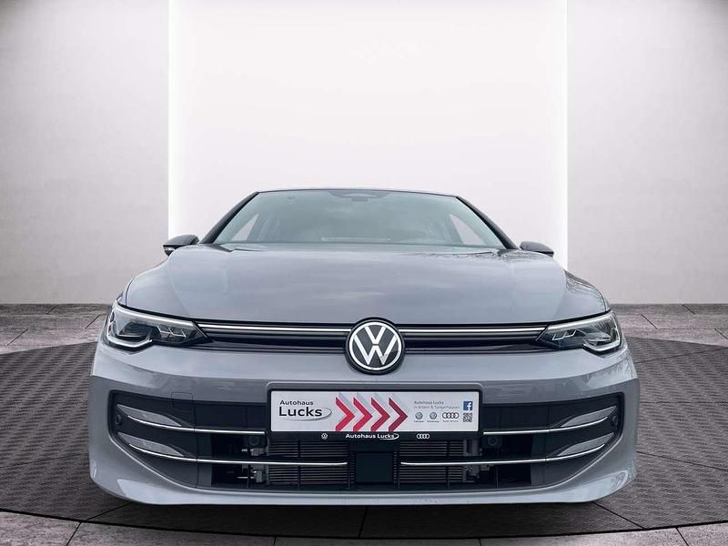 Neu VW Golf VIII Life 150 PS (110 kW) 2026 Mondsteingrau Limousine