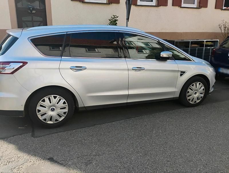 Occasion Ford S-MAX Titanium 150 ch (110 kW) 2016 Argent Monospace