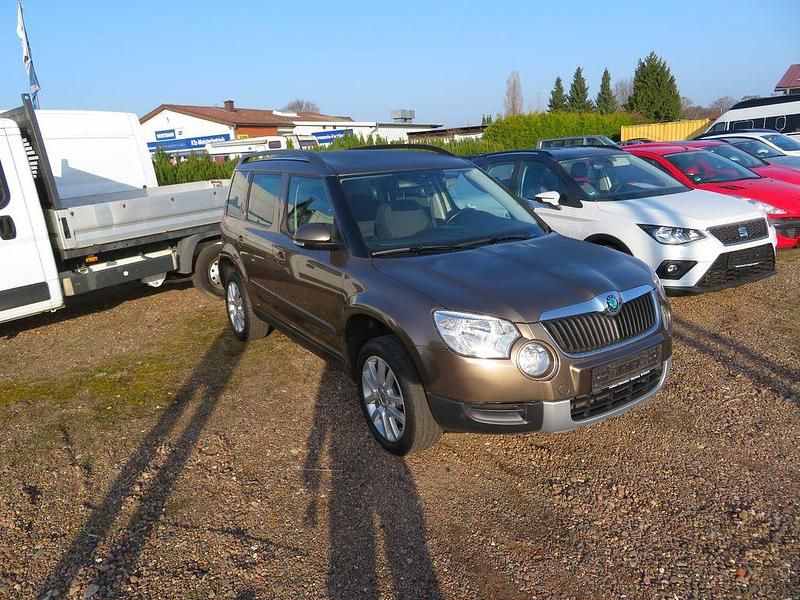 Gebraucht Skoda Yeti Plus Edition 122 PS (89 kW) 2012 Braun SUV