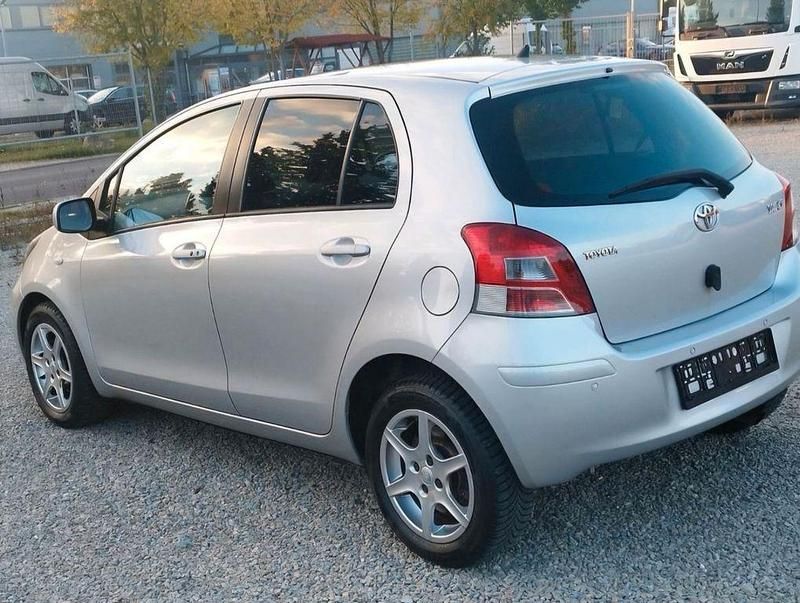 Gebraucht Toyota Yaris Edition 99 PS (72 kW) 2011 Kleinwagen