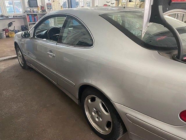 Gebraucht Mercedes CLK200 Elegance 163 PS (119 kW) 2001 Silber Coupé