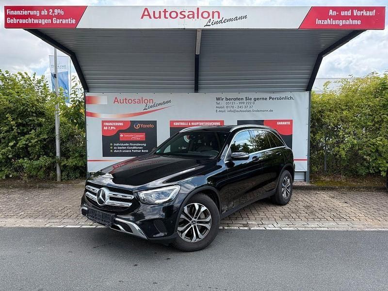 Schwarz Gebraucht 2021 Mercedes GLC300 SUV | 28.000 € (Guter Preis) - Bild 1/4