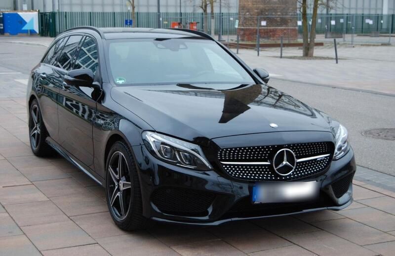 Schwarz Gebraucht 2017 Mercedes C43 AMG AMG Kombi | 32.100 € (Fairer Preis) - Bild 1/4