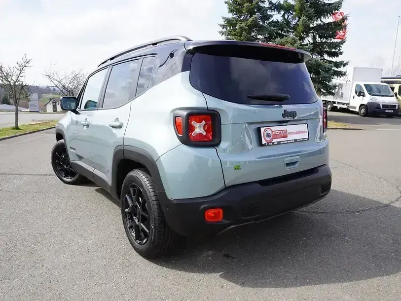 Gebraucht Jeep Renegade 131 PS (96 kW) 2022 Zweifarblackierung azure blue SUV