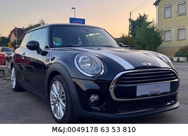 Gebraucht Mini Cooper 116 PS (85 kW) 2016 Schwarz Kleinwagen