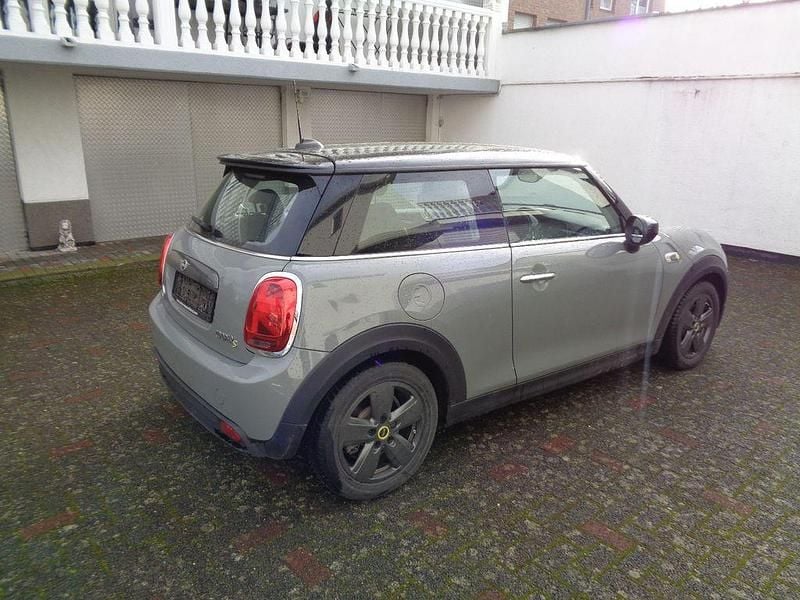 Gebraucht Mini Cooper SE 135 kW (184 PS) 2020 Grau Kleinwagen