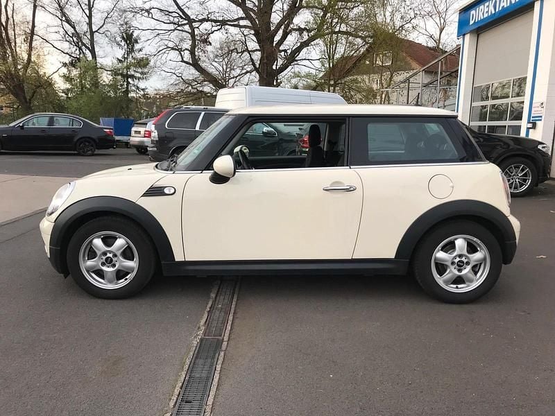 Second-hand Mini ONE 75 CP (55 kW) 2009 Bej Hatchback