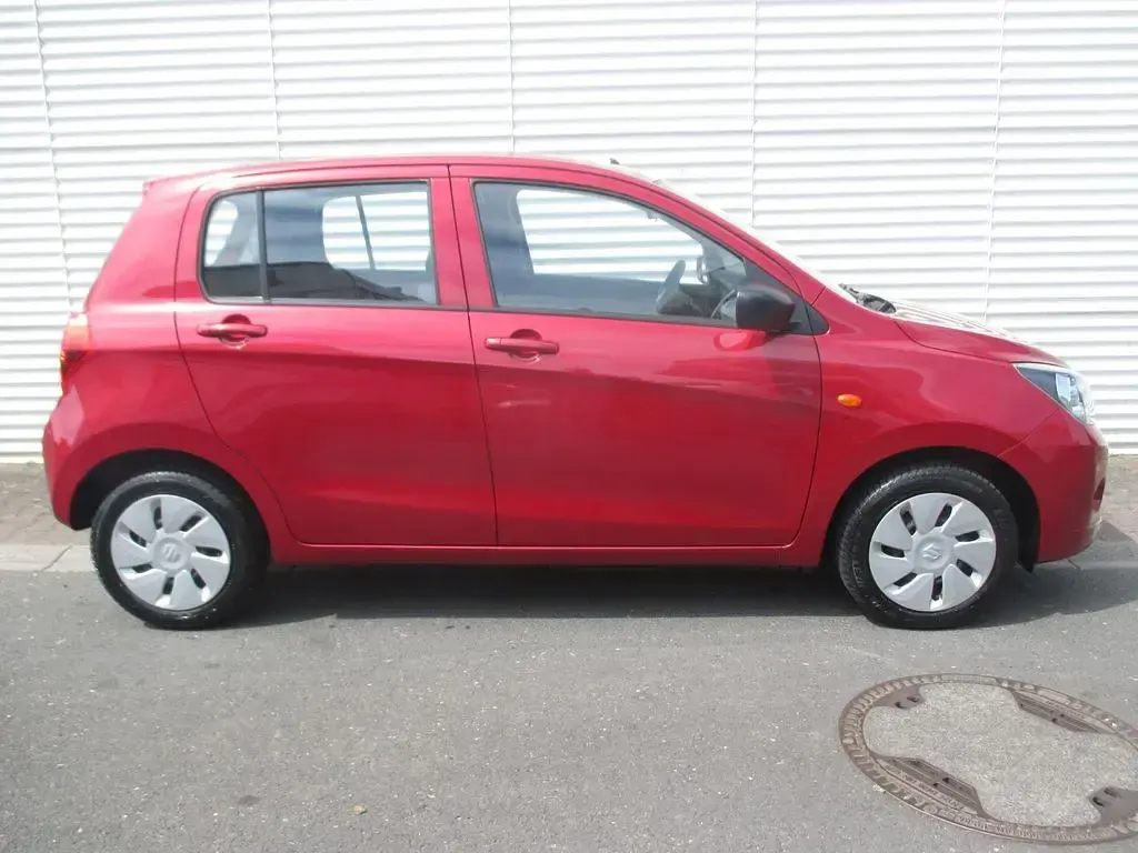 Gebraucht Suzuki Celerio 68 PS (50 kW) 2017 Code ztw Kleinwagen