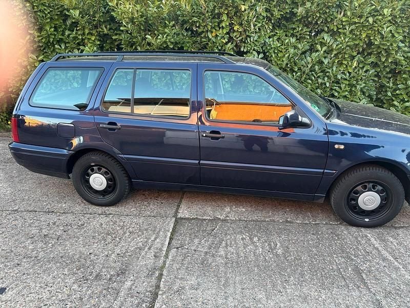 Second-hand VW Golf III 75 CP (55 kW) 1997 Mov Break