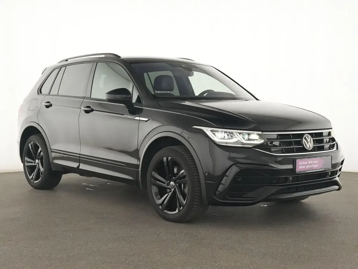 Gebraucht VW Tiguan R-line 200 PS (147 kW) 2023 Deep black SUV