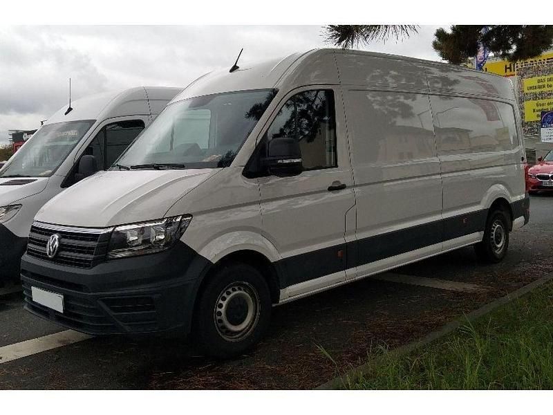 Gebraucht VW Crafter 177 PS (130 kW) 2023 Candyweiß Van