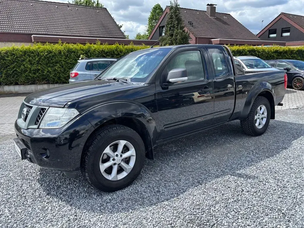Gebraucht Nissan Navara XE 190 PS (139 kW) 2015 Schwarz Pickup