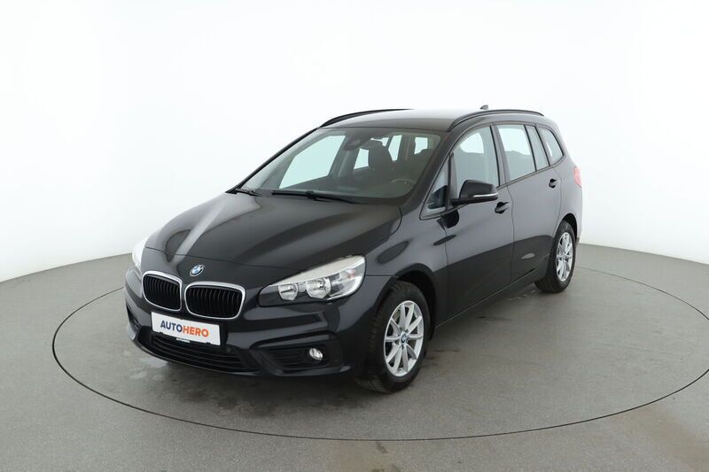Schwarz Gebraucht 2018 BMW 218 Gran Tourer Advantage Van / Kleinbus | 17.530 € (Fairer Preis) - Bild 1/4