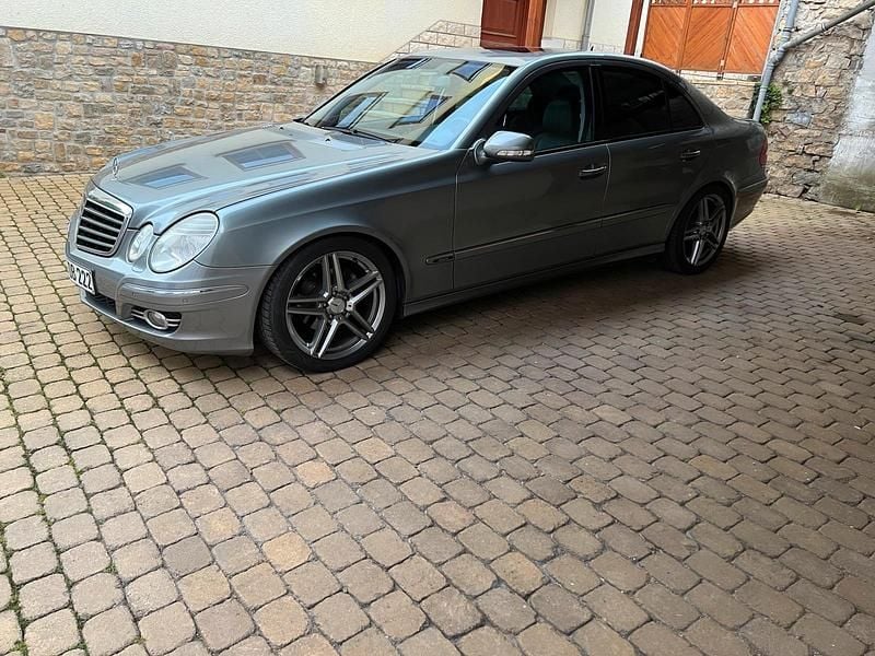 Gebraucht 2008 Mercedes E280 Limousine | 7.200 € (Etwas zu teuer) - Bild 1/4