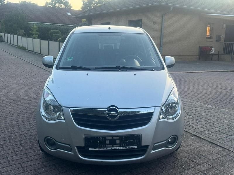 Gebraucht Opel Agila Edition 68 PS (50 kW) 2009 Silber Kleinwagen