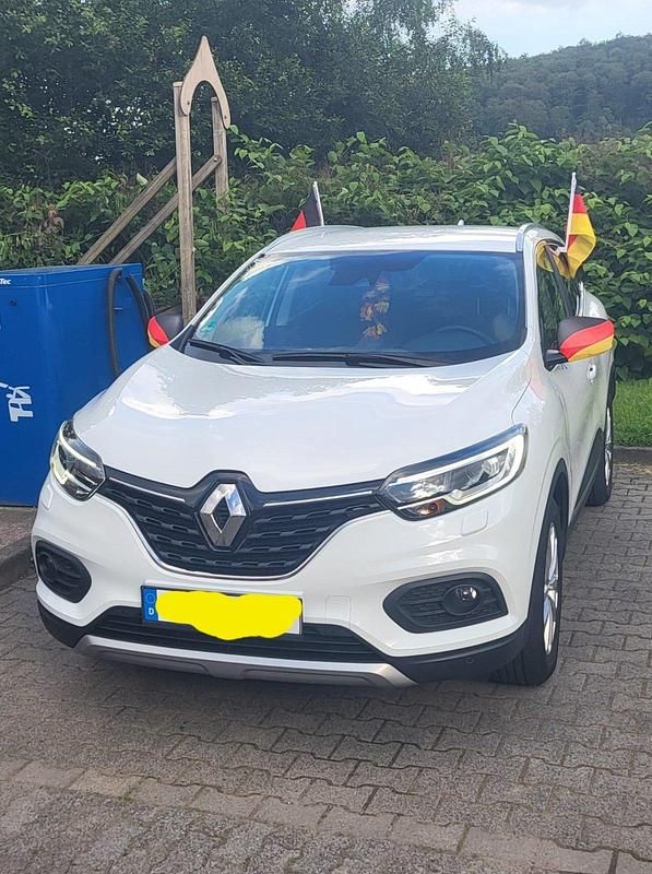 Gebraucht Renault Kadjar LIMITED 140 PS (102 kW) 2019 Weiß SUV