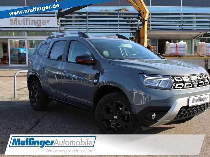 Grau Gebraucht 2023 Dacia Duster Extreme SUV | 19.480 € (Guter Preis) - Bild 1/4