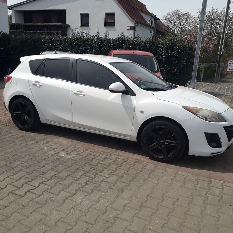 Usata Mazda 3 High 105 CV (77 kW) 2009 Bianco Berlina