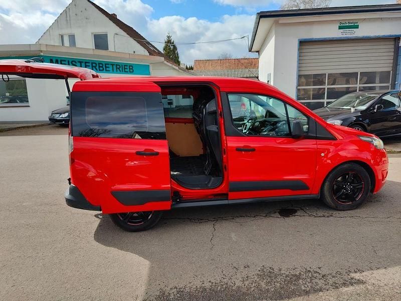 Gebraucht Ford Transit Connect Trend 95 PS (69 kW) 2015 Rot Van / Kleinbus