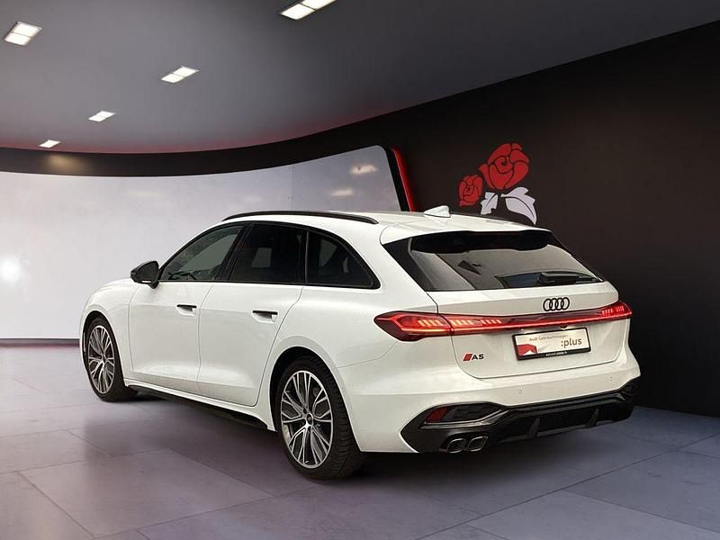 Gebraucht Audi A5 Ambiente 204 PS (150 kW) 2024 Gletscherweiß metallic Coupé