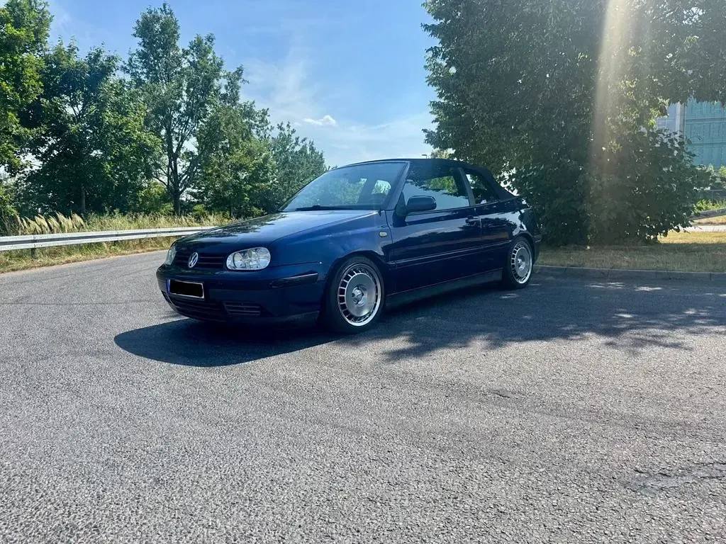 Gebraucht VW Golf Cabriolet 75 PS (55 kW) 1998 Blau Cabrio