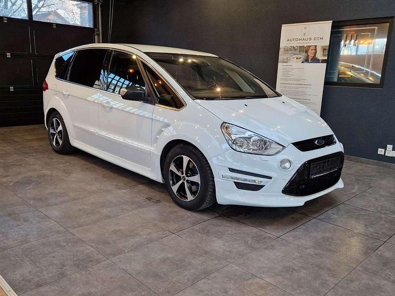 Gebraucht Ford S-MAX Titanium S 200 PS (147 kW) 2011 Weiß Van / Kleinbus