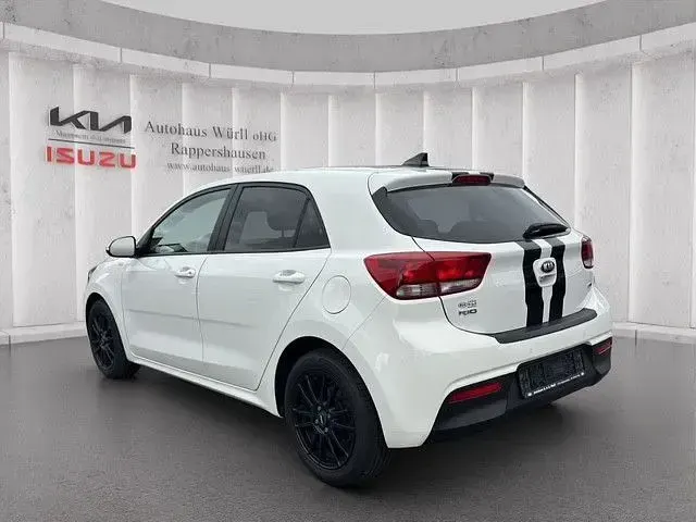Gebraucht Kia Rio DREAM-TEAM Edition 101 PS (74 kW) 2020 Weiß Limousine