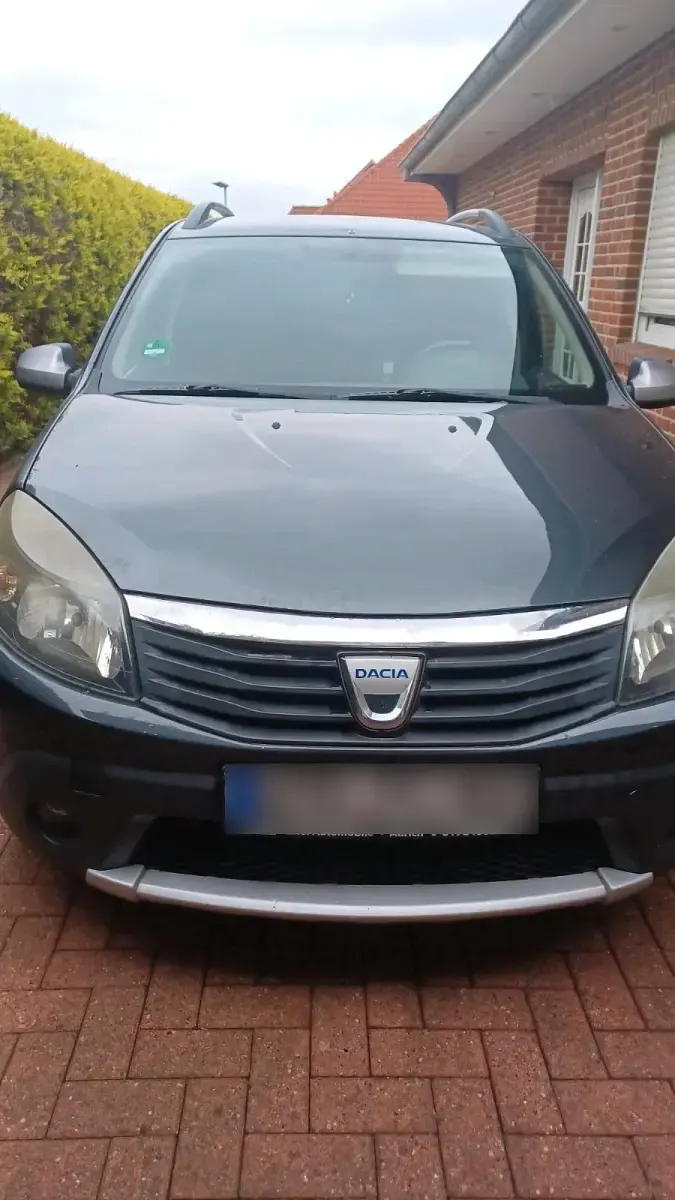 Gebraucht Dacia Sandero 87 PS (63 kW) 2010 Blau Kombi
