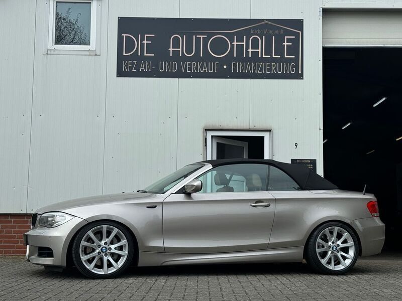 Silber Gebraucht 2013 BMW 135 Cabriolet Advantage Cabrio | 21.521 € (Fairer Preis) - Bild 1/4