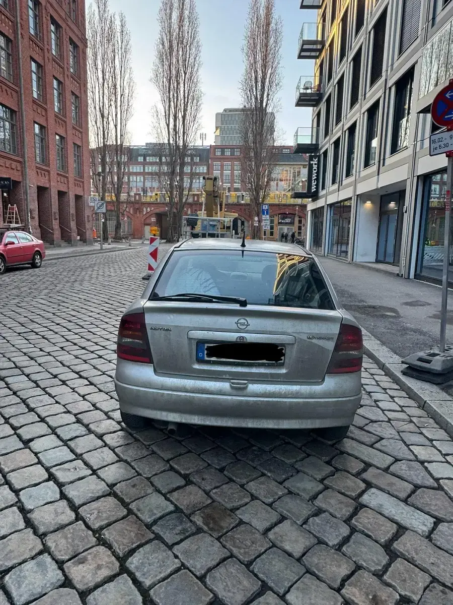 Gebraucht Opel Astra 152 PS (111 kW) 2004 Silber Limousine