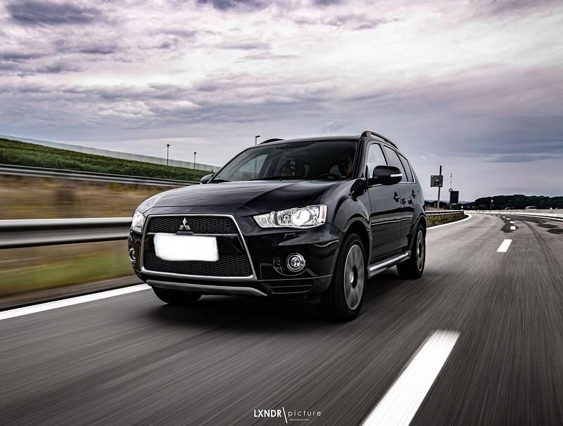 Schwarz Gebraucht 2013 Mitsubishi Outlander SUV | 5.000 € (Guter Preis) - Bild 1/4