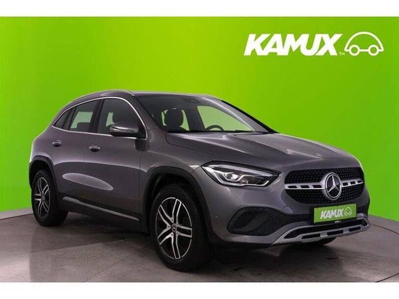 Gebraucht Mercedes GLA250 Progressive 224 PS (164 kW) 2020 Grau SUV