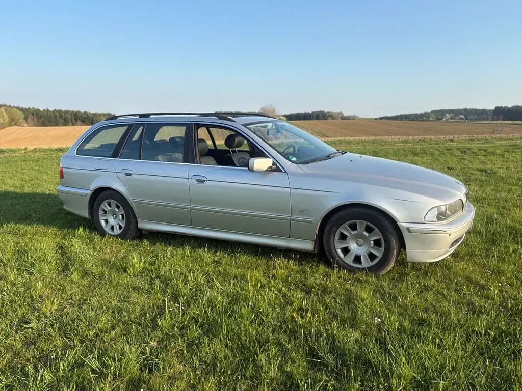 Gebraucht BMW 520 Basis 170 PS (125 kW) 2001 Kombi