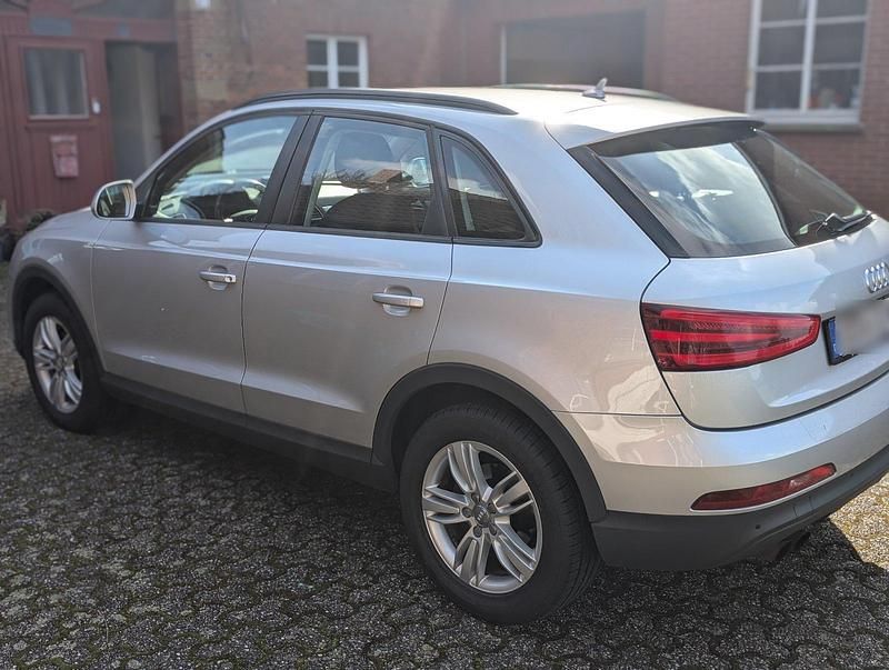 Gebraucht Audi Q3 170 PS (125 kW) 2012 Silber SUV