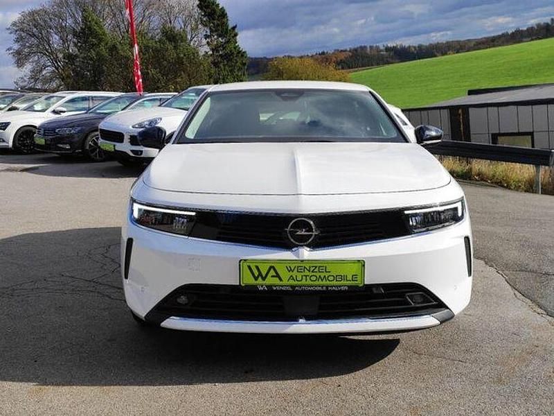 Gebraucht Opel Astra Enjoy 110 PS (80 kW) 2023 Weiß Limousine