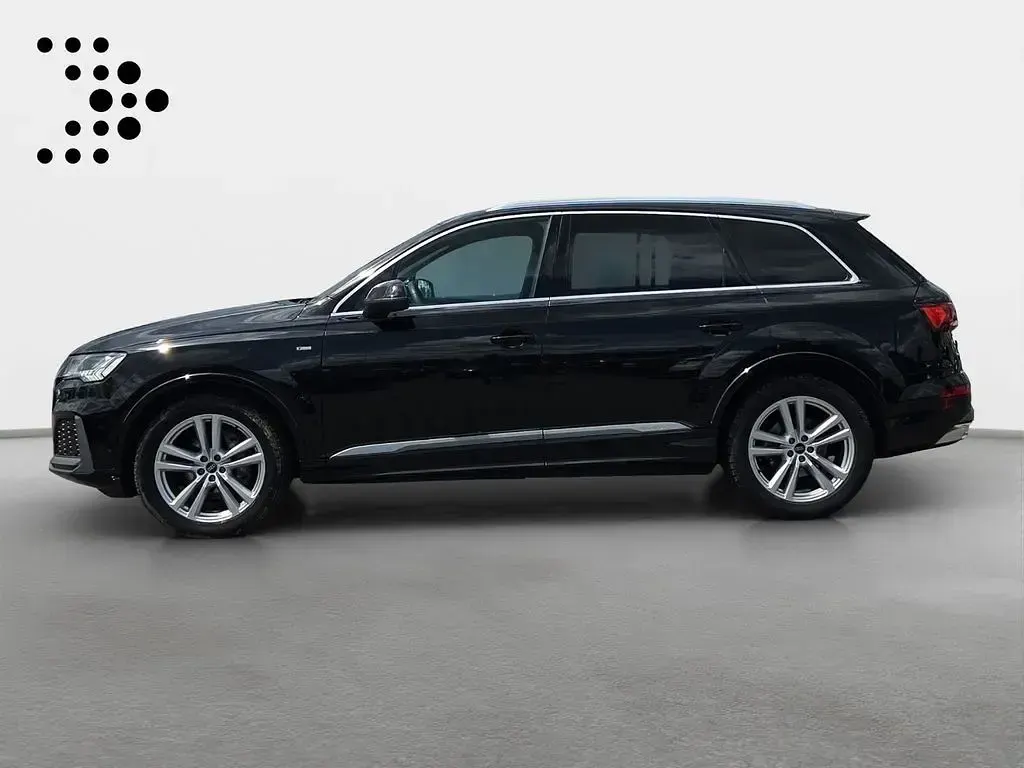 Używany Audi Q7 Competition 286 KM (210 kW) 2023 Czarny SUV