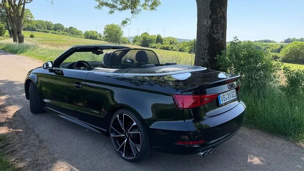 Gebraucht Audi A3 Cabriolet Attraction 150 PS (110 kW) 2014 Schwarz Cabrio