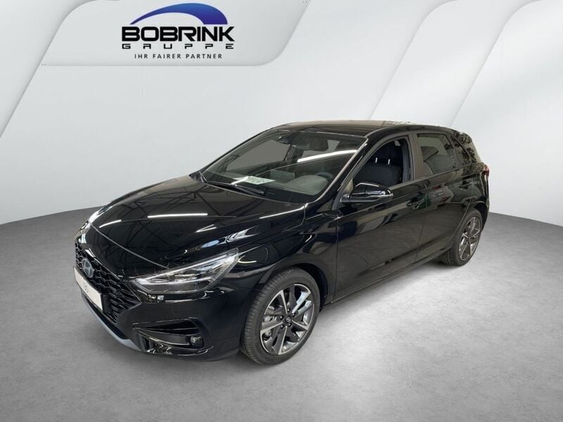 Schwarz Gebraucht 2025 Hyundai i30 Advantage Limousine | 22.990 € (Fairer Preis) - Bild 1/4