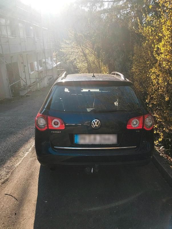 Gebraucht VW Passat 116 PS (85 kW) 2006 Blau Kombi