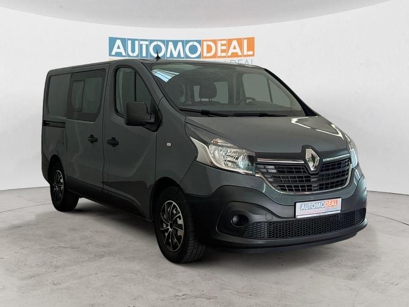 Gebraucht Renault Trafic Komfort 145 PS (106 kW) 2021 Grau Van / Kleinbus