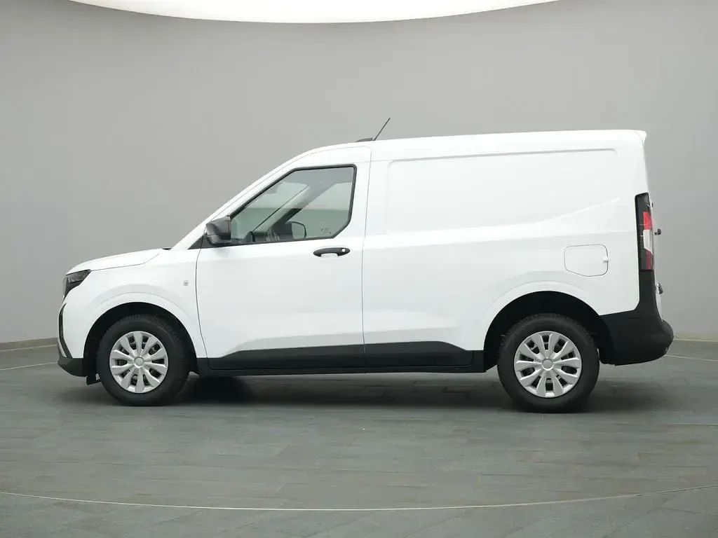 Neu Ford Courier Trend 125 PS (91 kW) 2026 Weiß Van / Kleinbus