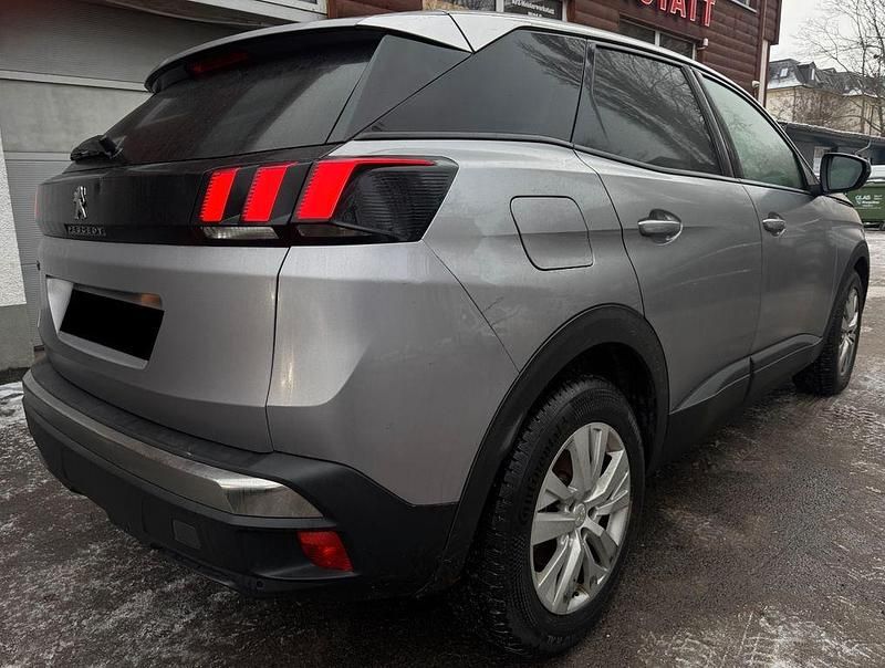 Gebraucht Peugeot 3008 131 PS (96 kW) 2019 Grau SUV