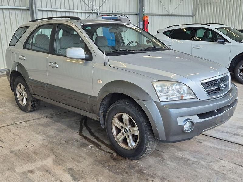 Gebraucht Kia Sorento 139 PS (102 kW) 2006 Silber SUV
