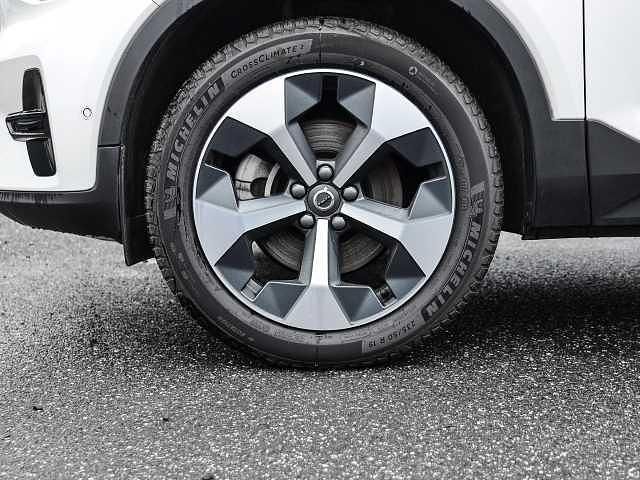 Gebraucht Volvo XC40 145 PS (106 kW) 2023 SUV