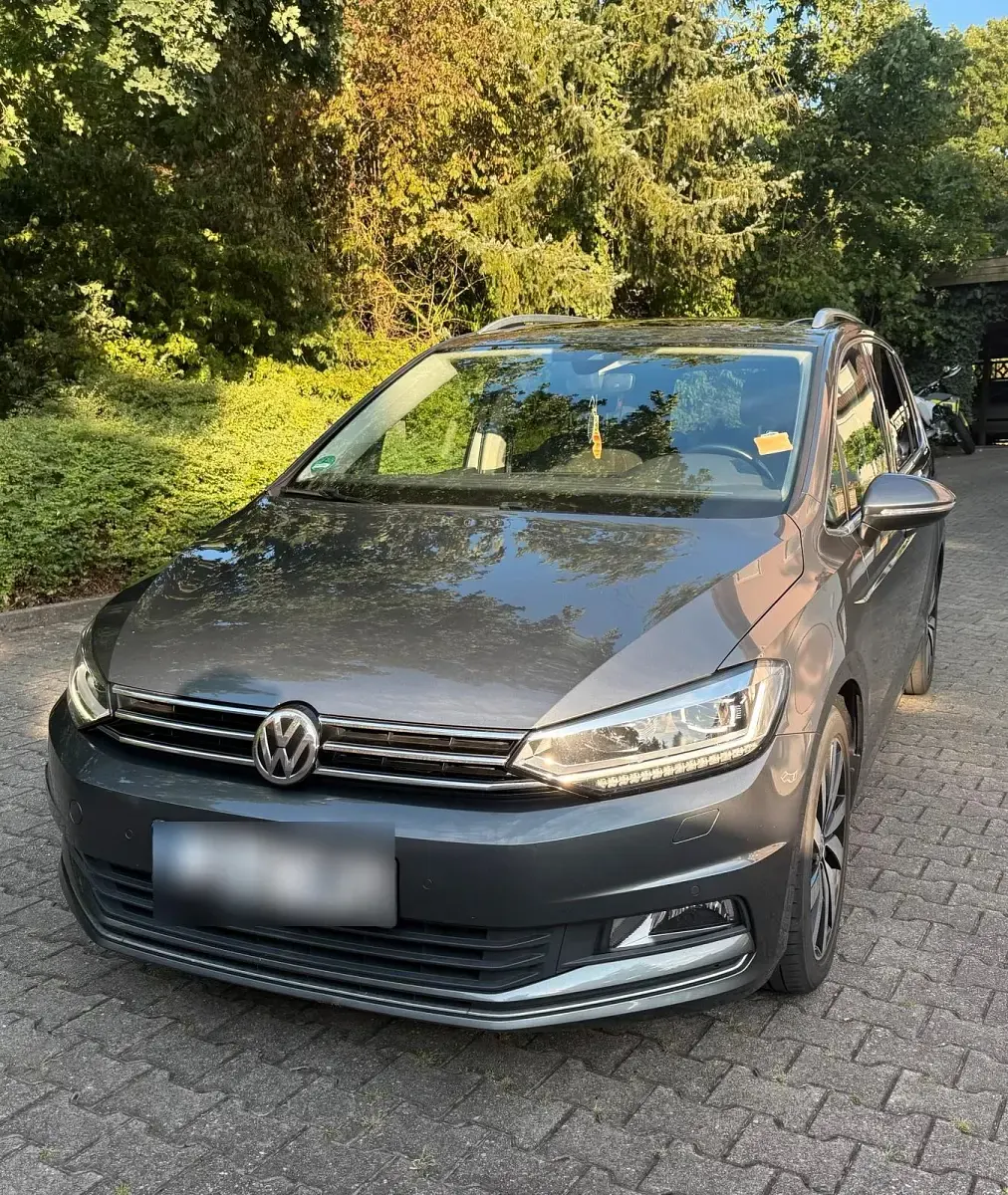 Gebraucht VW Touran Highline 150 PS (110 kW) 2016 Van / Kleinbus