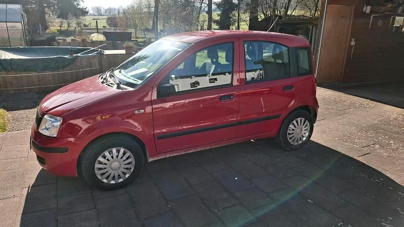 Gebraucht Fiat Panda 54 PS (39 kW) 2009 Rot Kleinwagen